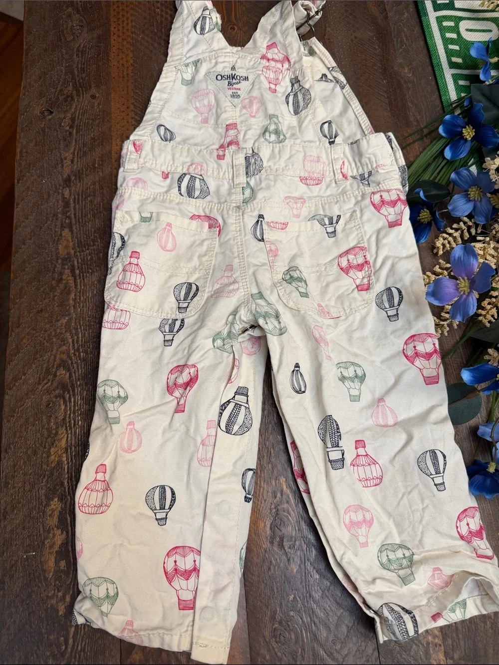 OshKosh B'gosh Hot Air Balloon Fine Corduroy Overalls 12 Months